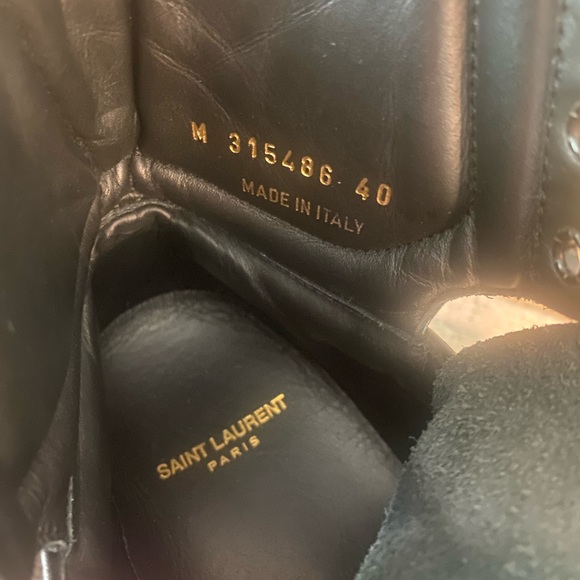Saint Laurent Men’s Leather High Top Sneaker. 40. US size 7. - Picture 3 of 4